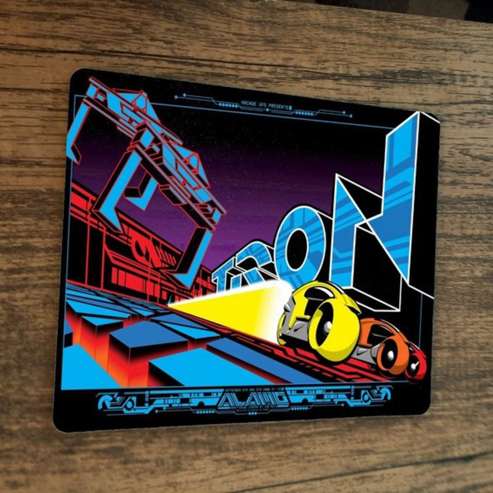 Tron Classic Movie Video Game Art Mouse Pad - Picture 1 of 1